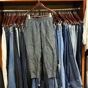 Bella Dahl cropped linen joggers